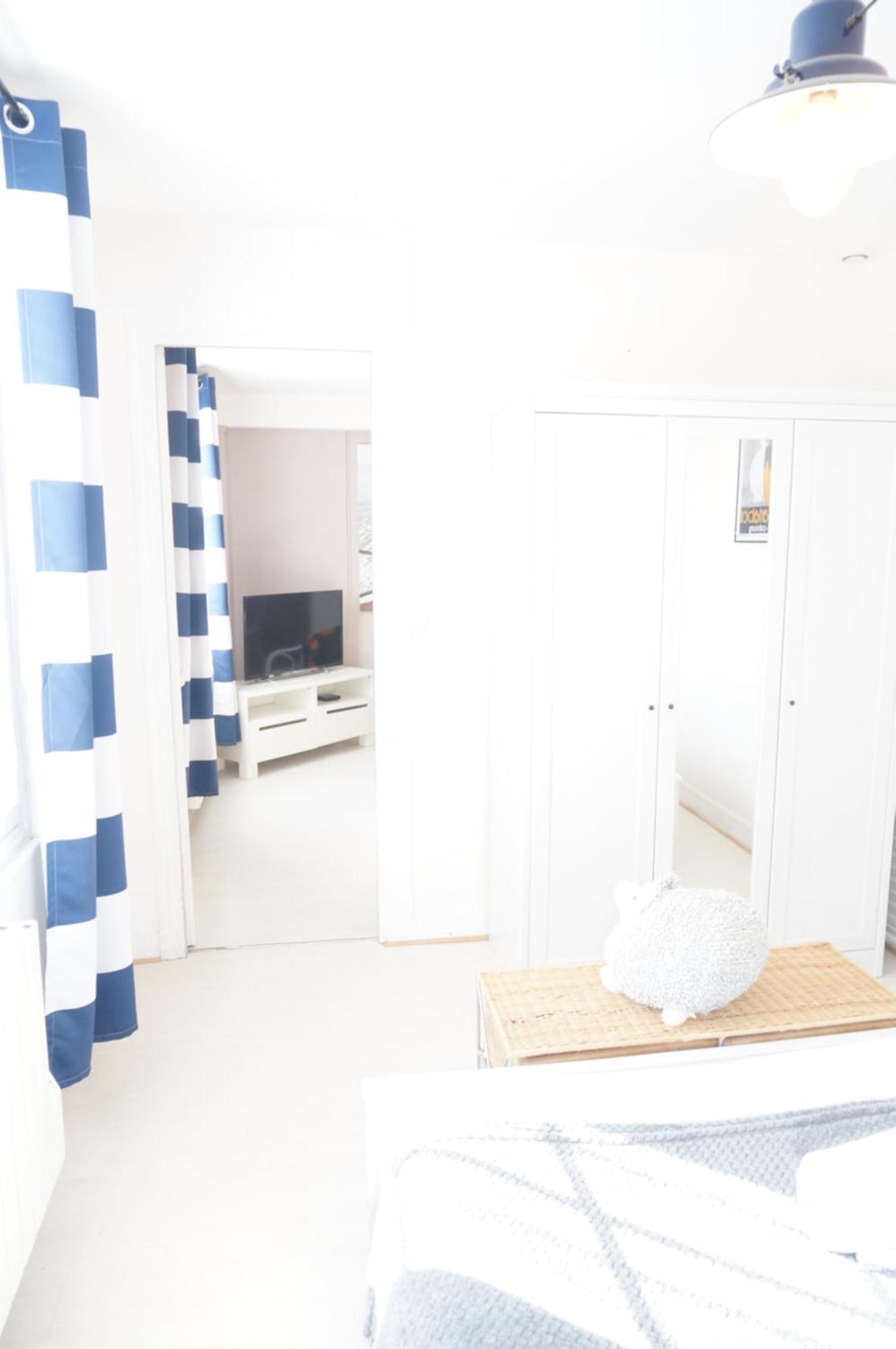Appartement Le 33 Cour Normande - 2 - 2 A 4 Personnes - Coeur Cabourg