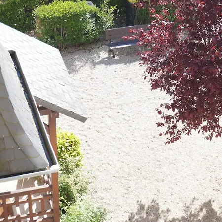Le 33 Cour Normande - Appartement 2 Chambres - 2 A 4 Personnes - Coeur Cabourg Extérieur photo