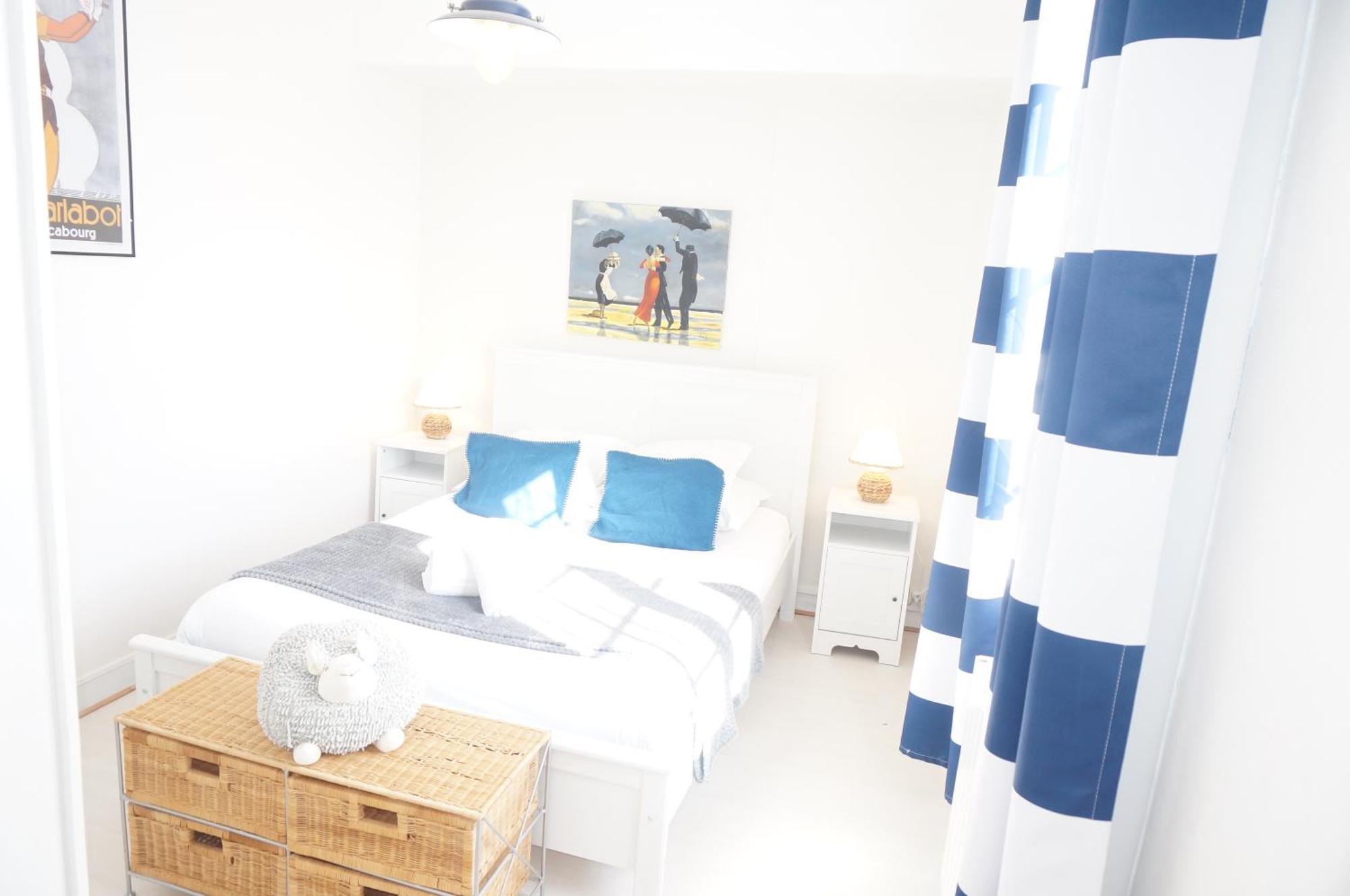 Le 33 Cour Normande - 2 - 2 A 4 Personnes - Coeur Cabourg